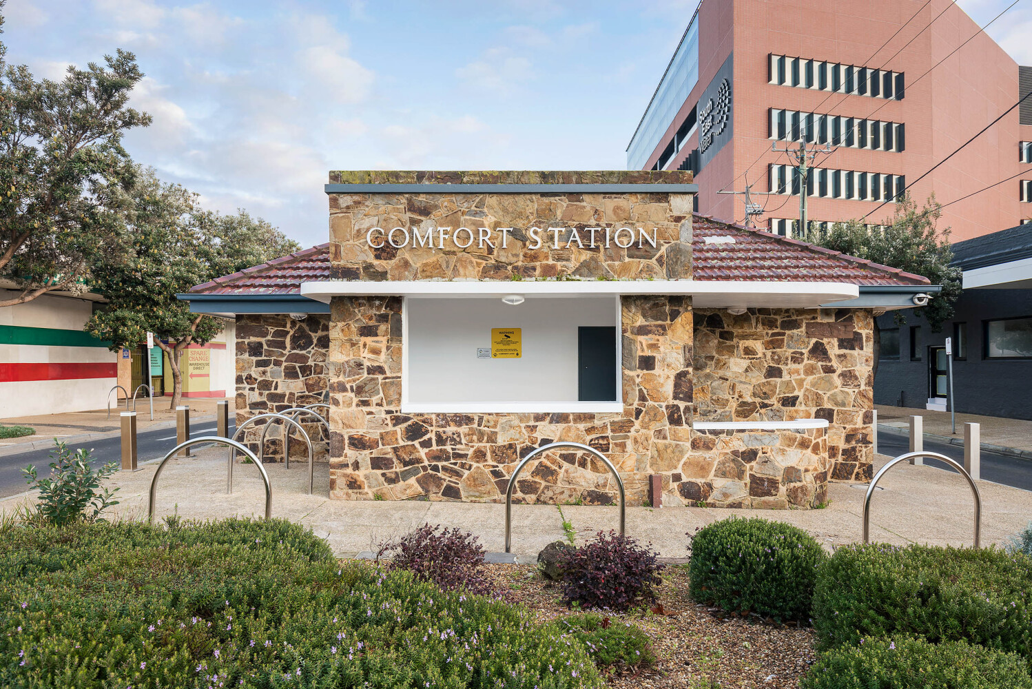 Frankston Council Comfort Station Commercial Maintenance Tidon